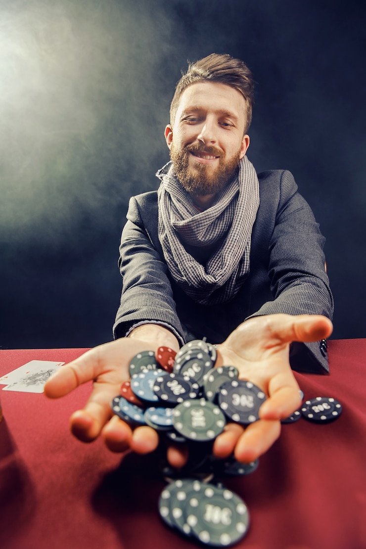 Tampilan meja live dealer dengan lingkungan studio profesional